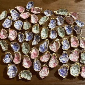 50 Decoupage Oyster Shells